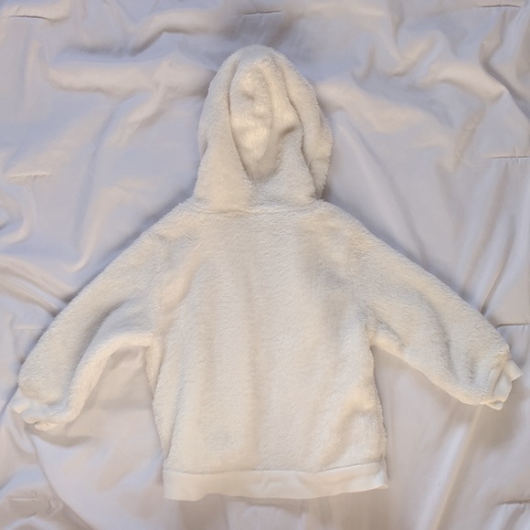 First Impressions White Faux Sherpa jacket size 12 Months - Picture 5 of 5